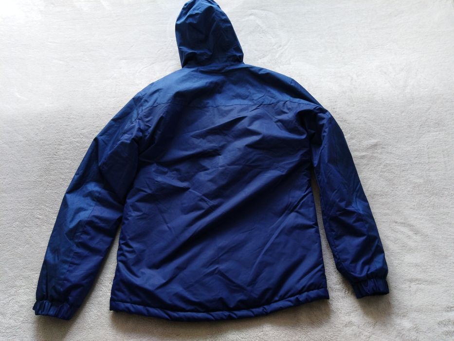 Продавам зимно яке