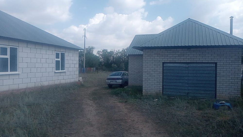 Уй сатылады Сарыжар (хлебадар)