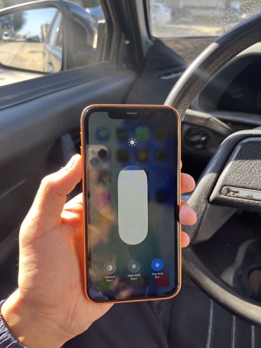 айфон 11 в корпусе 17 Pro 64gb