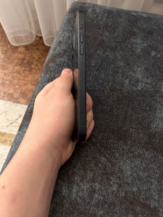 продам или обменяю айфон 12