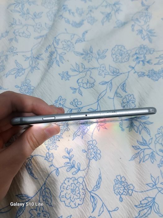 iPhone 6s рабочий