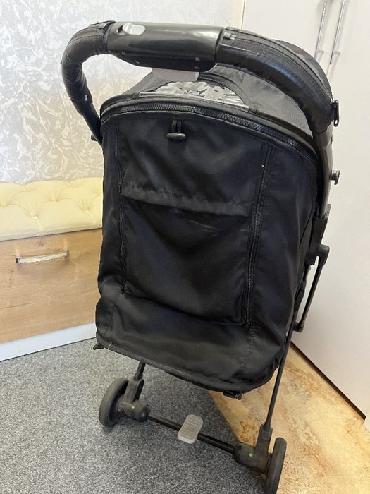 Продам прогулочную коляску Мstar