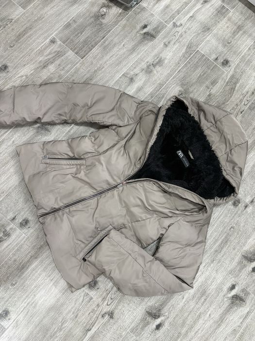 Зимно яке Zara.