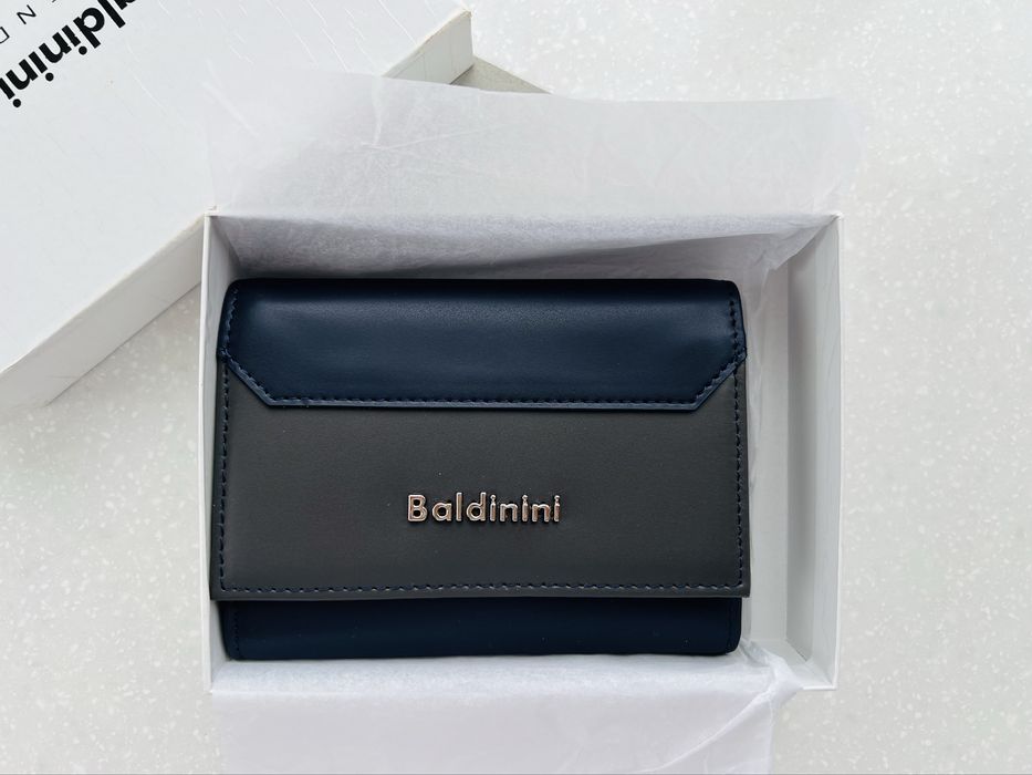 Продам кошелек/портмане/автодокументница