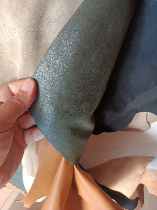 Естествени кожи   телешки ярешки