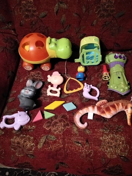 Игрушки чистые хорошие
