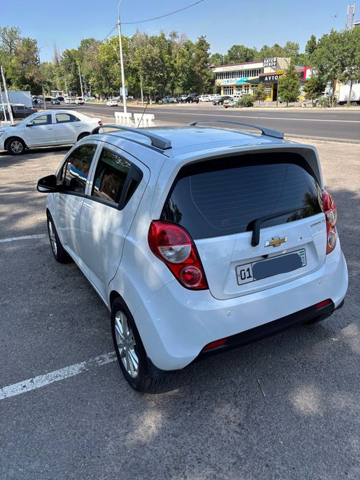 Chevrolet Spark AT