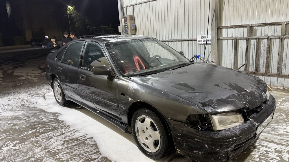 Хонда accord 1995 год 2 литр