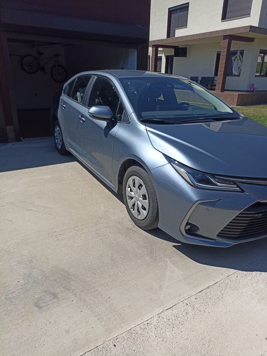 TOYOTA Corolla 2023 — imagine 2