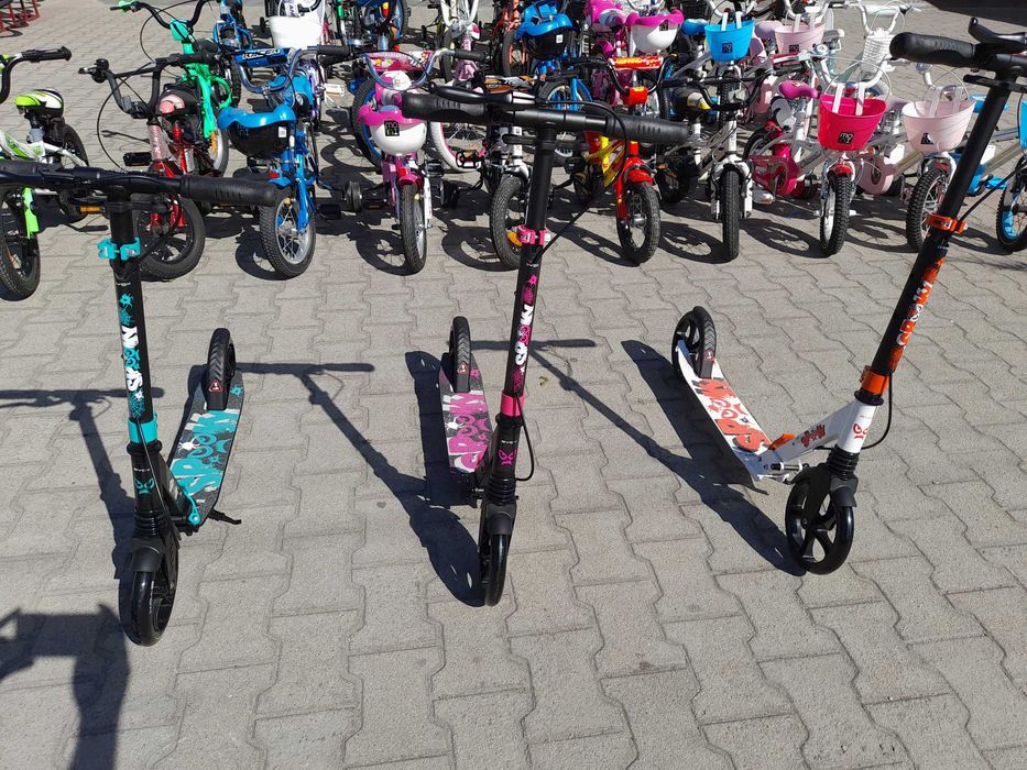 BYOX Детска тротинетка SPOOKY