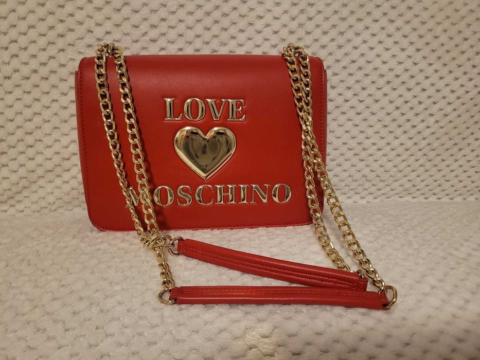 Geanta de umar Love Moschino