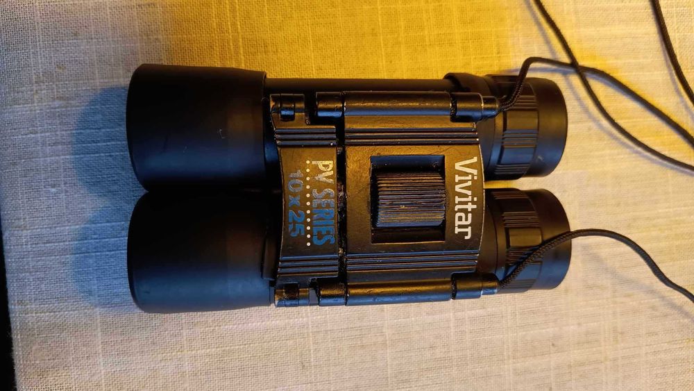 Бинокъл Vivitar PV Series 10x25 Waterproof Binoculars