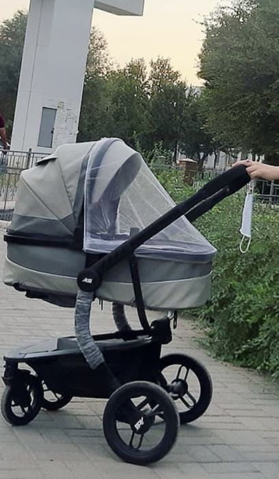 Kolyaska “Adil”….