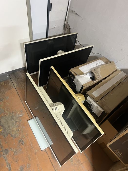 Моноблок 30 диагональ  есть 4 шт H110