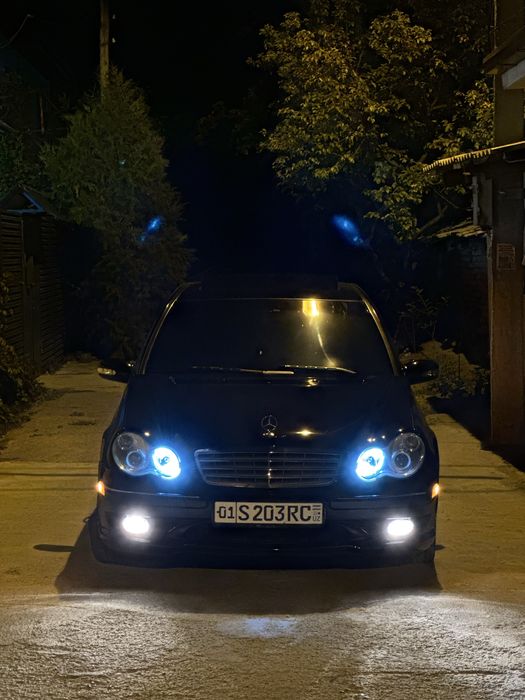 Mercedes W203 сотилади