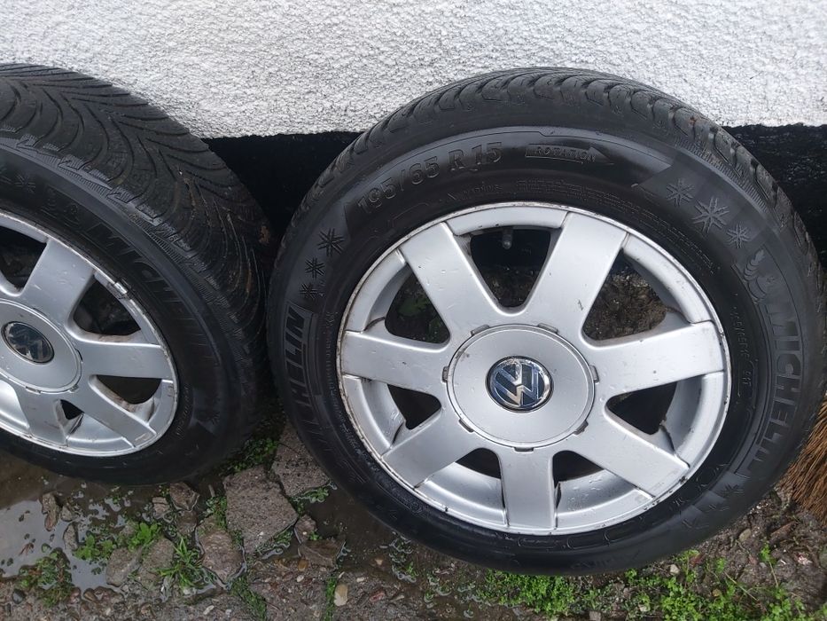 Оригинални джанти за Фолксваген Пасат 15 цола  с гуми