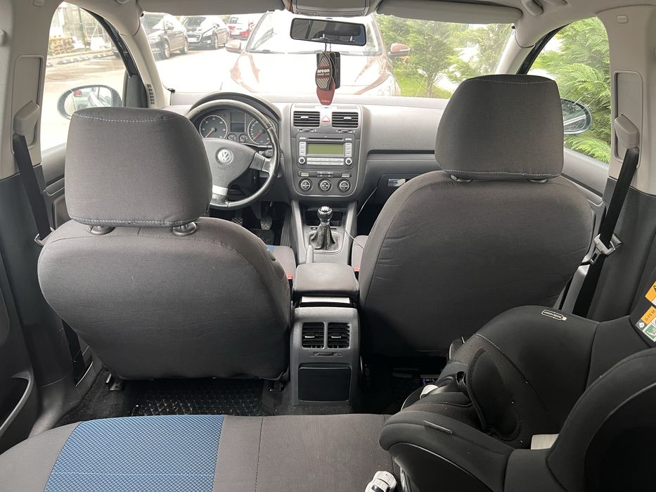 Vand Volkswagen Golf 5 – 2008 – 212.000 km reali – 1.9 TDI BXE