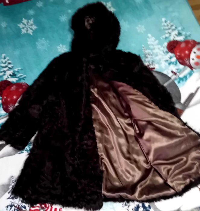 Vând haină de blană de bizon