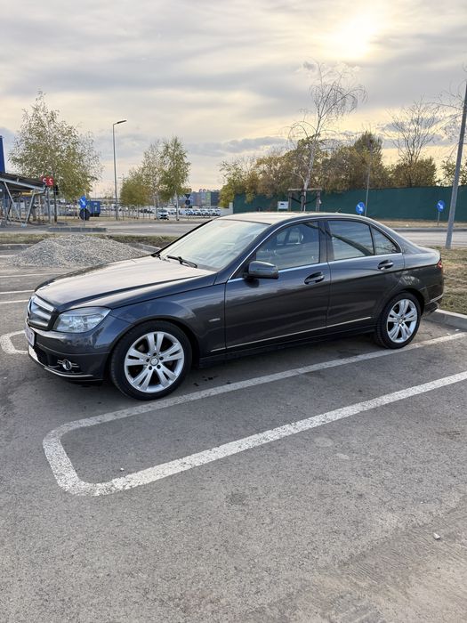 MERCEDES-BENZ C-Class 2010 — imagine 4