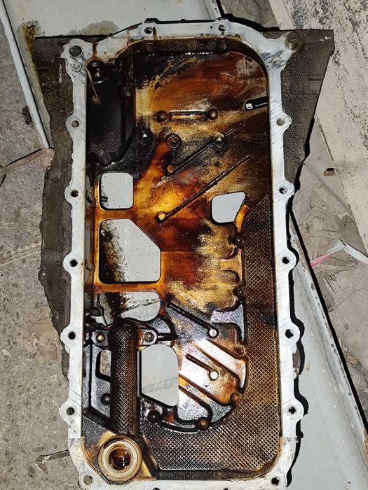 Голова коленвал Хайлюкс 2.7