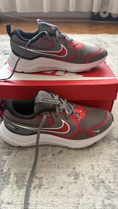 Маратонки Nike Cosmic Runner GS