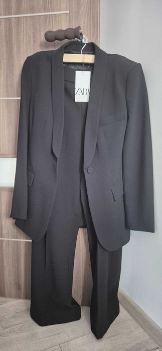 Set negru Zara sacou si pantaloni lungi