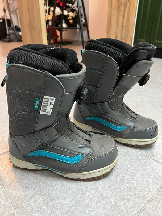 De vânzare Boots Vans/ booti snowboard și cască snowboard