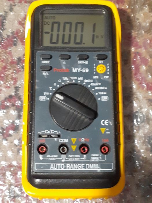 Multimetru autoscalare MY 69