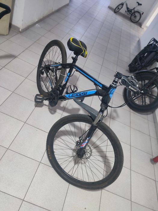 Вилосипед почти новый)))