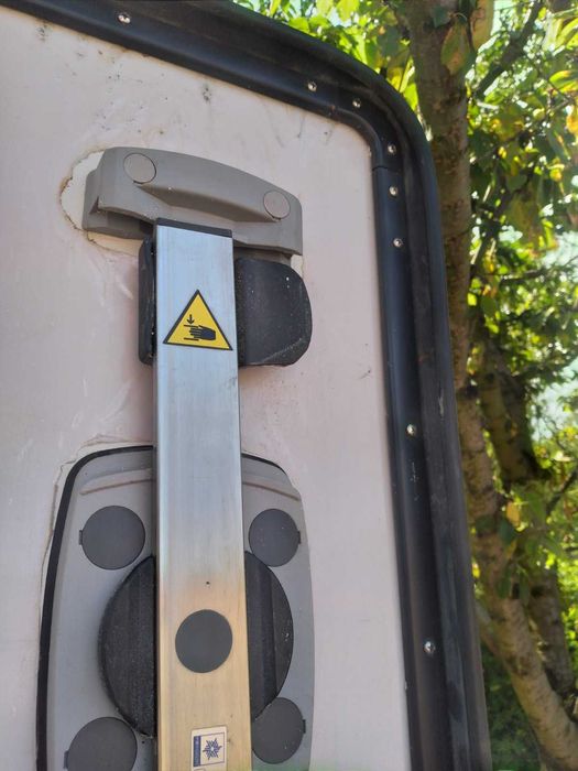 Хладилни врати втора употреба плъзгащи!