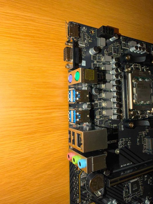 Placa de baza MSI PRO A620M-E cu procesor AM5 AMD Ryzen 5 7600x 4.7Ghz si kit memorie 16gb DDR5 Kingston 5600mhz cl36