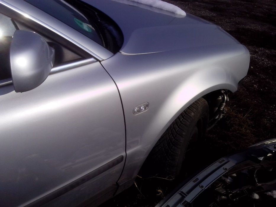 фолксфаген пасат 1.6 бензин 102к.с-2002г,на части