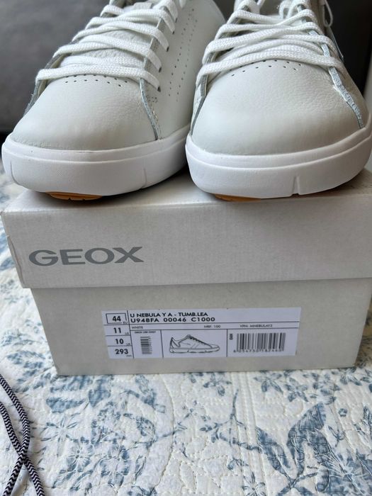 Нови Geox Nebula  размер 44, отговарят на 45