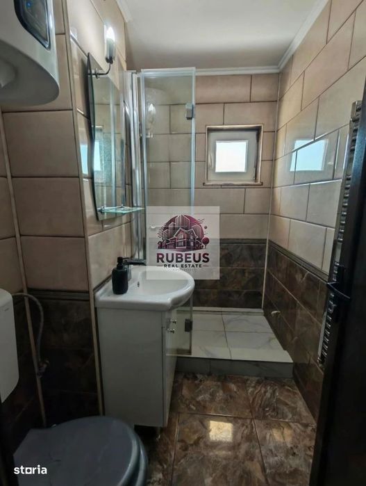 Apartament cu 3 camere