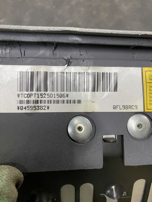 Подушка безопасности на торпеде