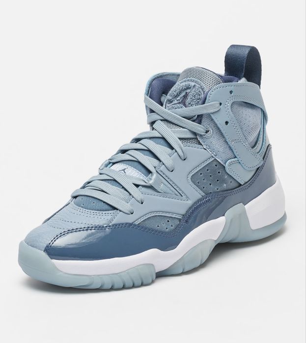 Оригинални баскетболни обувки Nike