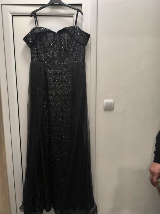 Официална рокля с пайети