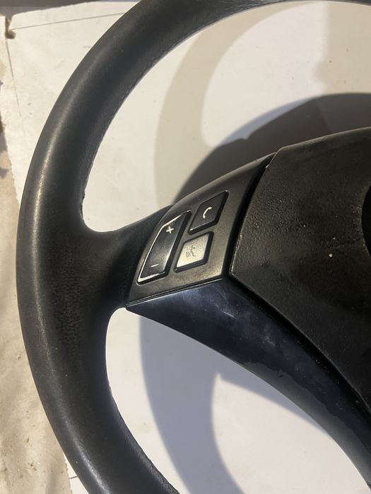 Руль BMW E60 дорест