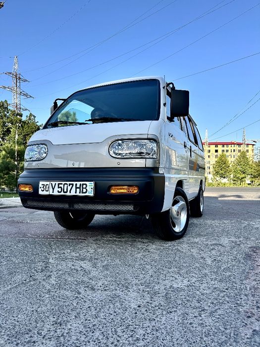 Chevrolet damas 2
