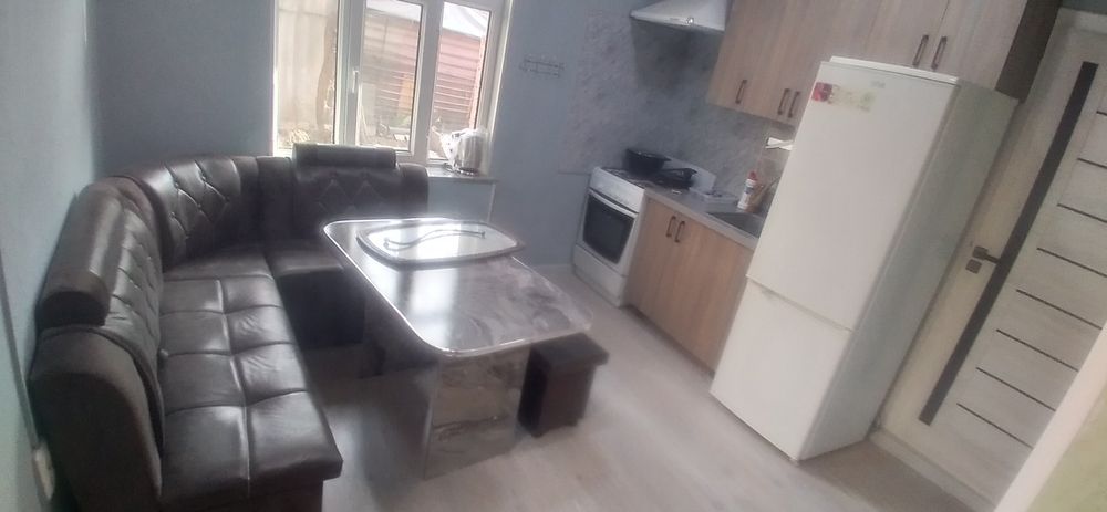 Сдаю дом махалла Ракат 2комнаты 2соток