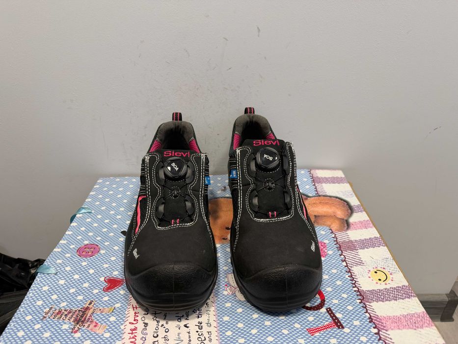 ''Sievi Sweet Roller+ S3''оригинални дамски обувки 39 номер