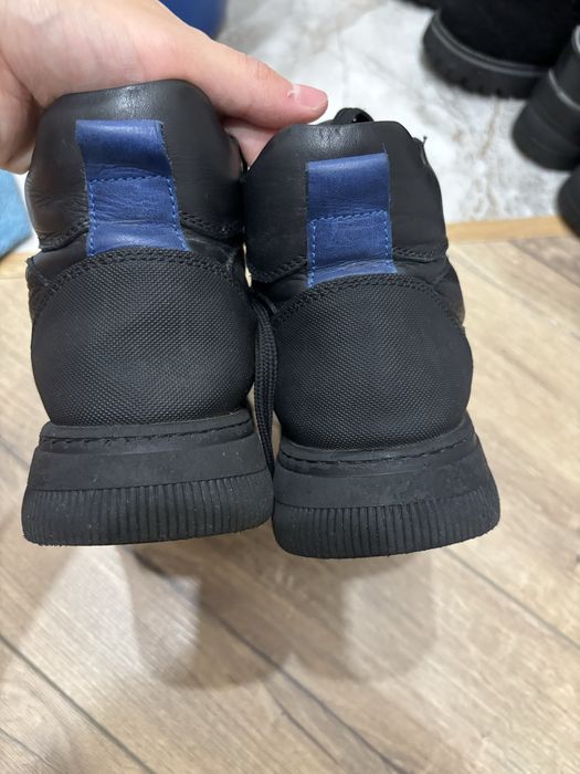 Продам зимние ботинки в идеальном состоянии