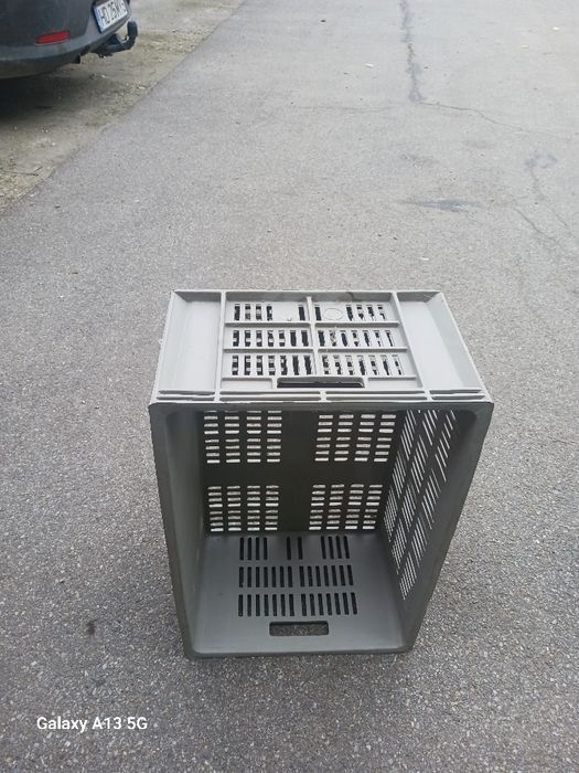 Lazi plastic utilizate