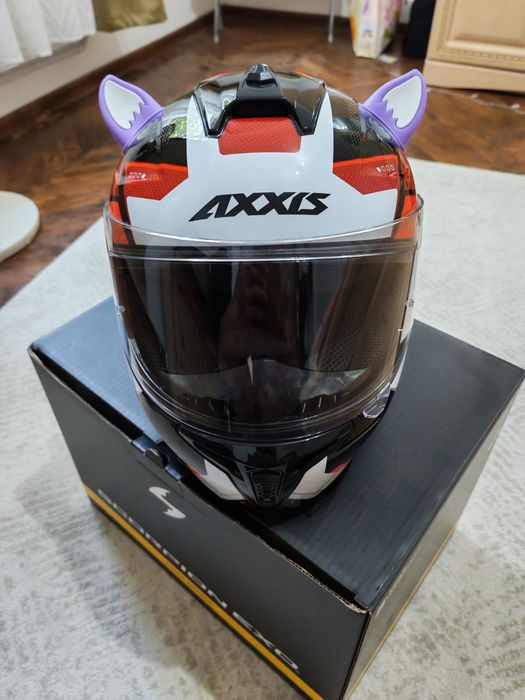 Vând cască AXXIS