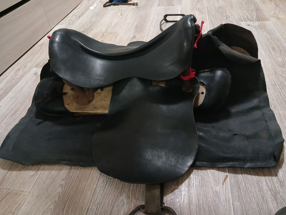 Продам кавалерийское седло