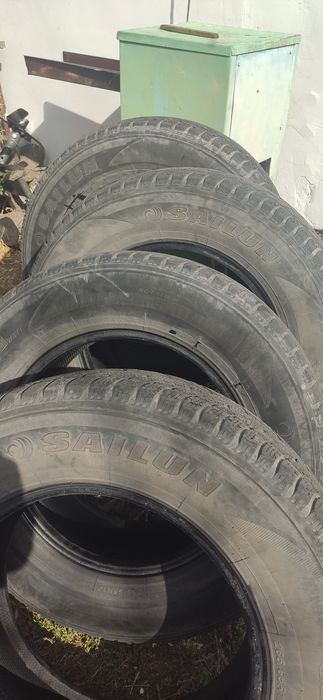 Продам бу шины 265/65/R17