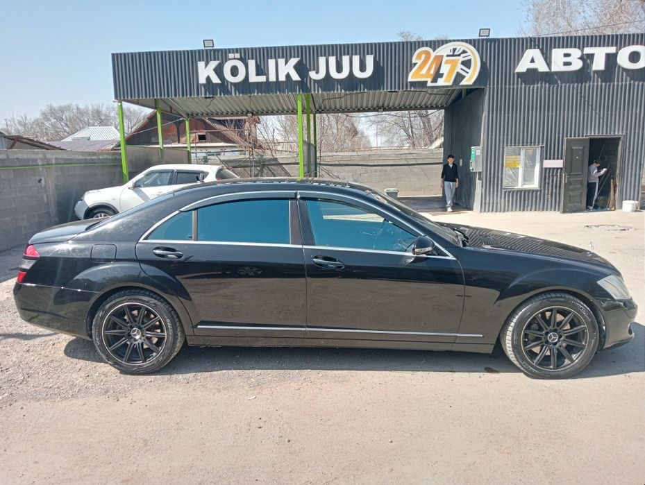 Мерседес S500 в отличном состоянии
