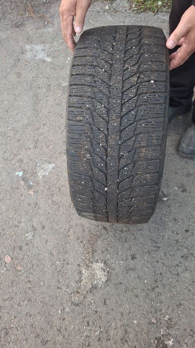 Продам зимнюю резину