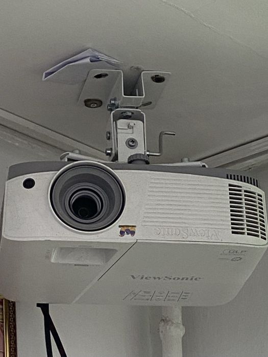 Проектор и интерактивная доска