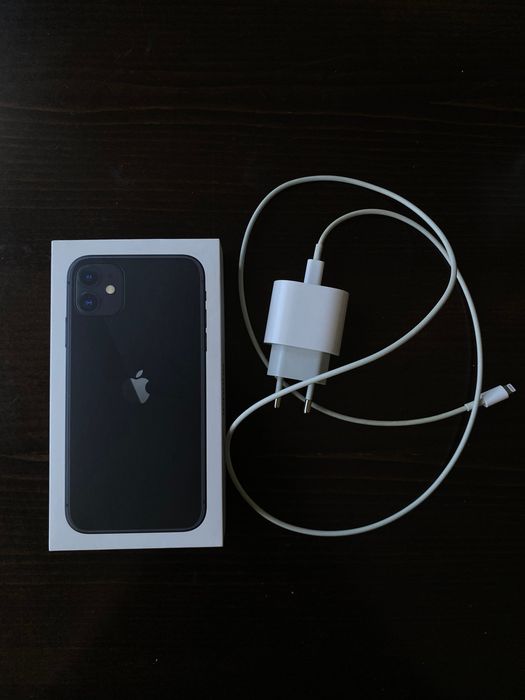 Продавам Iphone 11